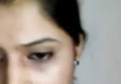 மறைக்கப்பட்ட கேமராவில் வயதான பெண்கள் ஹேரி புண்டையை பிரகாசிக்கிறார்கள்