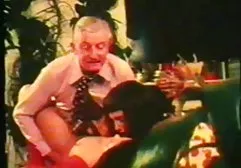 அழகான சாஷா கிரேவுடன் கடினமான குத ஃபக்