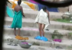ஹார்னி மசாஜ் தெரபிஸ்ட் வேலைக்குப் பிறகு வாடிக்கையாளரைப் பிடித்தார்