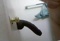 ரஷ்ய முட்டாள்தனமான முட்டாள் அந்தப் பெண்ணை ஒரு நண்பனின் கீழ் வைத்து ஏமாற்றினான்