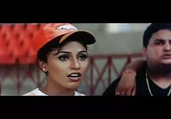 காமமுள்ள வணிக பெண் தனது புதிய ஊழியரை கவர்ந்தாள்