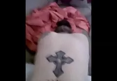 மெட்டிஸ் அழகாக நக்கிய காதலி புண்டை