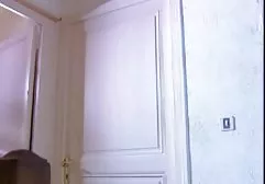 பெண் லெஸ்பியன் படுக்கையில் உடலுறவு கொள்கிறார்