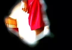 கவர்ச்சியான ரஷ்ய குழந்தை குதத்தில் வறுத்தெடுக்கப்பட்டது