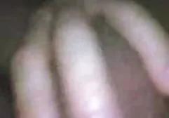 பெரிய புண்டை கொண்ட செக் பெண் மார்பகங்களைத் தொட்டாள்