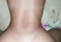 பெரிய மார்பகங்கள் பொன்னிற பாடிபில்டர் ஒரு பெரிய டிக் ஒரு பெரிய டிக் உறிஞ்சும்