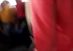 கேமரா புகைப்படக்காரருக்கு ஹேரி புண்டையை வாலண்டினா காட்டினார்