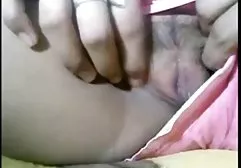 ரஷ்ய ஸ்டாலியன் சாஷாவை வெவ்வேறு போஸ்களில் பிடித்தார்