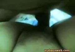 பிரகாசமான புணர்ச்சி சுயஇன்பம் செய்யும் அழகு