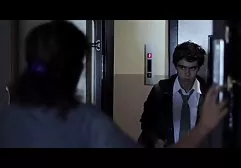 நிதானமான மசாஜ் உணர்ச்சிவசப்பட்ட பாலினமாக மாறியது