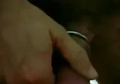 அடிமை எஜமானி வேடத்தில் நடிக்கும் ஒரு ஜோடி
